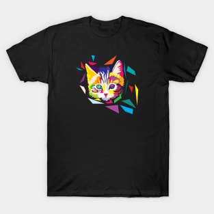 Cute kitten in colorful polygons T-Shirt